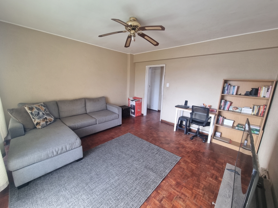 2 Bedroom Property for Sale in Goodwood Estate Western Cape